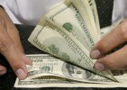 Dolares