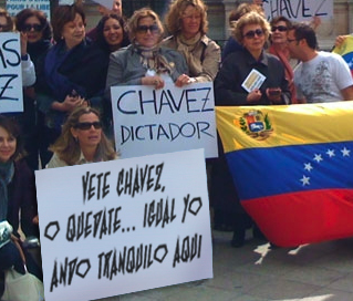 Venezolanos en el exterior: “Vete Chávez… o quédate, igual yo ando tranquilo aquí”