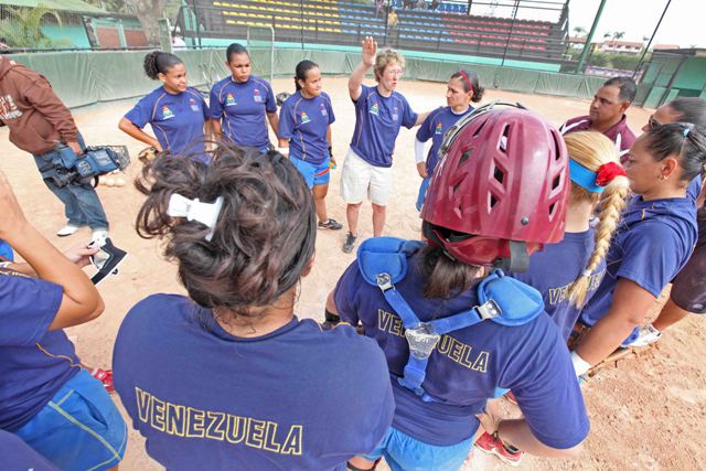 Organizadores de Mundial de Softball se preguntan quién ganó