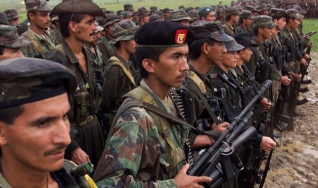 Las FARC exigen indemnización por calarse a Ingrid Betancourt por 6 años