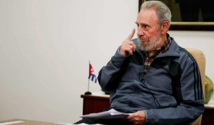 Fidel Castro exige apertura para Cuba