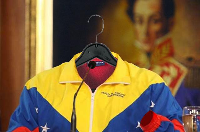 PSUV pide revocatorio a chaquetica tricolor de Chávez