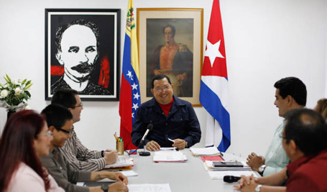 Chávez aparece desde Cuba para demostrar que allá ya saben grabar videos