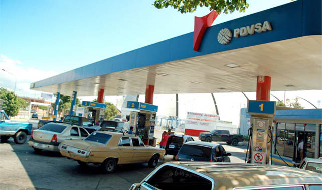 Por escasez de gasolina, PDVSA activa Plan de Contingencia para hacer su trabajo