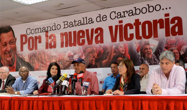 Califican a Capriles de irresponsable por no ser Chávez