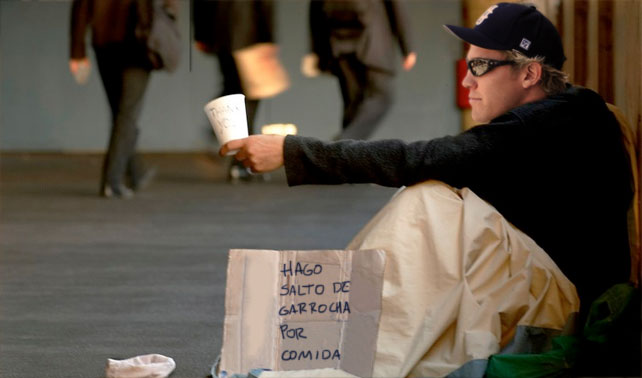 Para pagar desayuno atletas griegos piden fiado a atletas alemanes