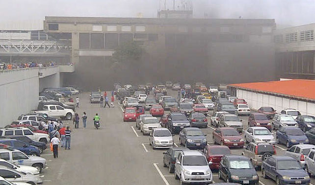 Incendio en Maiquetía no afecta en nada retraso de 15 horas en vuelo nacional