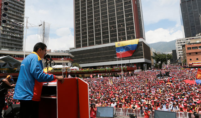 Maduro: "Chávez, Chávez, Chávez, Chávez, Chávez, Chávez, Chávez, Chávez, Chávez"