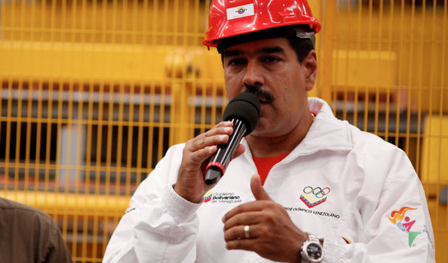 Maduro invita a Mendoza a comer arepa imaginaria de Harina Socialista