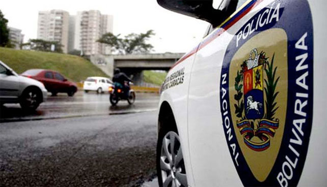 Policía Nacional detiene a señor que se comió la luz huyendo de choros