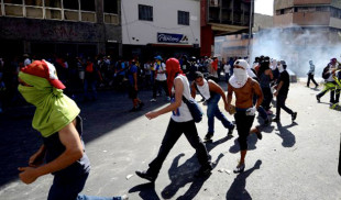 Colectivos armados súper panas cuando no están matando estudiantes