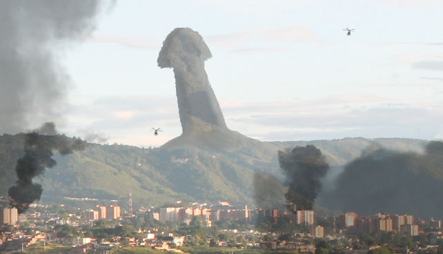 Gochos tallan montaña en forma de pene frente a Guardia Nacional