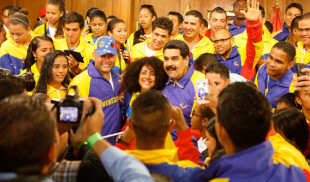 Maduro dice que le dará una 