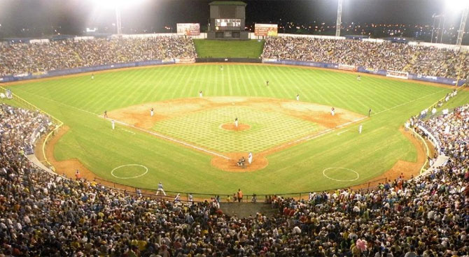 Top 10 Cosas incluidas en una entrada de béisbol