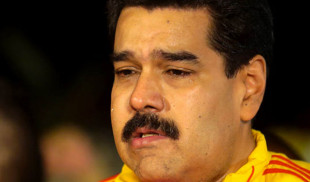 Maduro escucha Adele mientras mira visita de Obama a Cuba
