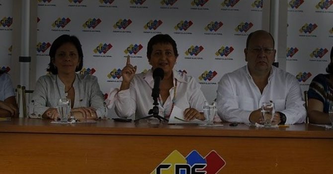 Corpoelec deja sin luz al CNE hasta que Maduro termine su mandato