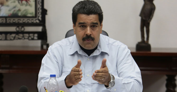 Maduro dispuesto a dialogar si es con él mismo