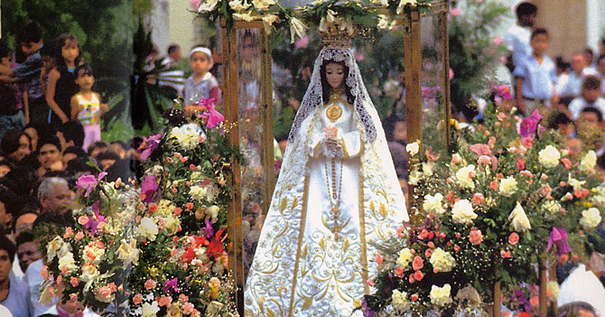 Para celebrar su día, Virgen del Valle organiza algo pequeño porque Margarita está peligrosa