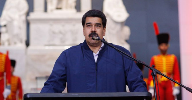 Gran Rey Magnánimo Maduro concede elecciones a sus súbditos