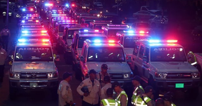 Marcha nocturna de la MUD hace que Caracas vea un policía de noche por primera vez en 20 años