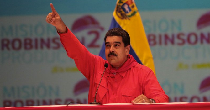 Maduro aumenta al sueldo mínimo a 0,01% más de popularidad