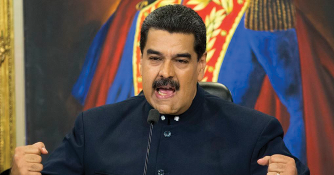 Maduro prohíbe comer tajadas solo por joder