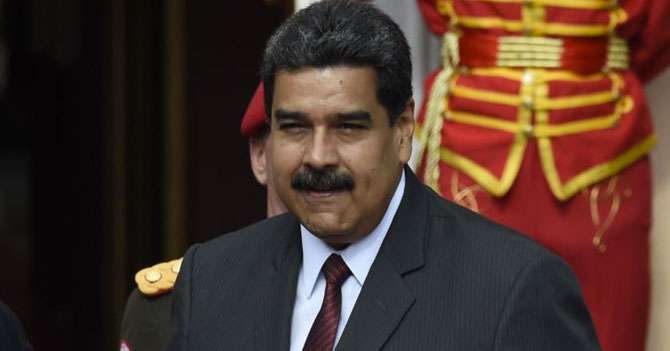 Maduro contento porque préstamo de China permitió hacer desfile para celebrar la Independencia