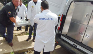 Mataron a un malandro para quitarle su arma de reglamento