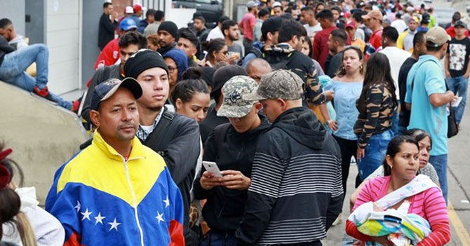 Este es otro titular engañoso que acusa a un país de xenofobia