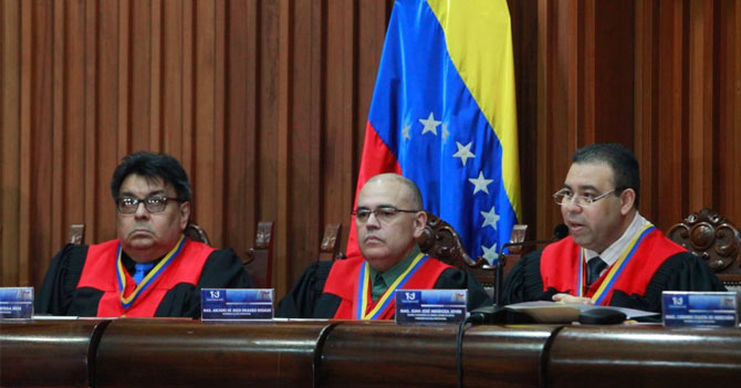Gente disfrazada de magistrados desconoce directiva de la AN
