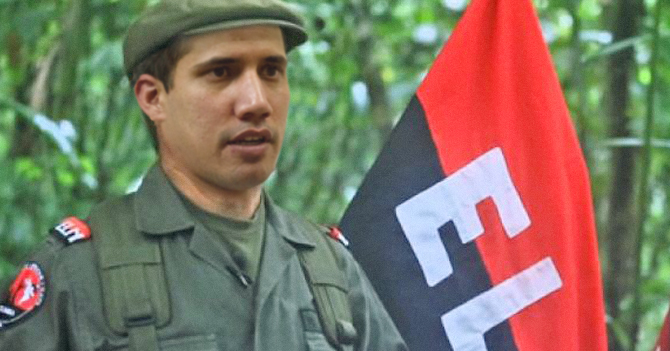 Guaidó se disfraza de guerrillero del ELN para poder entrar sin problemas a Venezuela