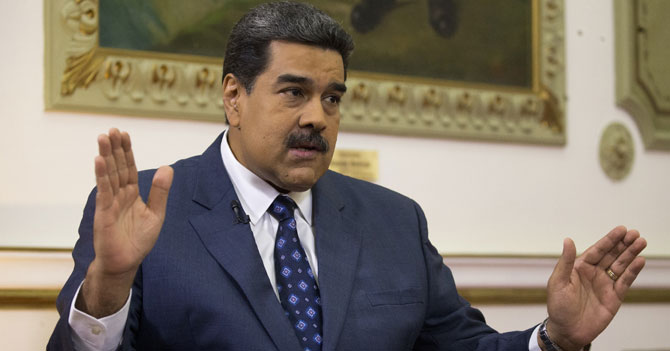 Maduro renuncia