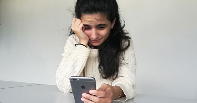 Chama se spoilea final de su relación por revisar el celular de su novio