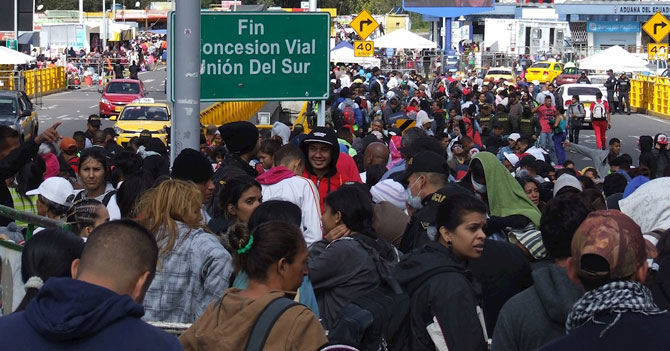 Latinoamérica exige que venezolanos que emigren sean millonarios