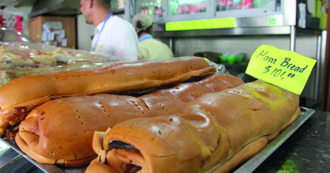 Pan de Jamón vendido en dólares se mojonea y pide que lo llamen “Ham Bread”