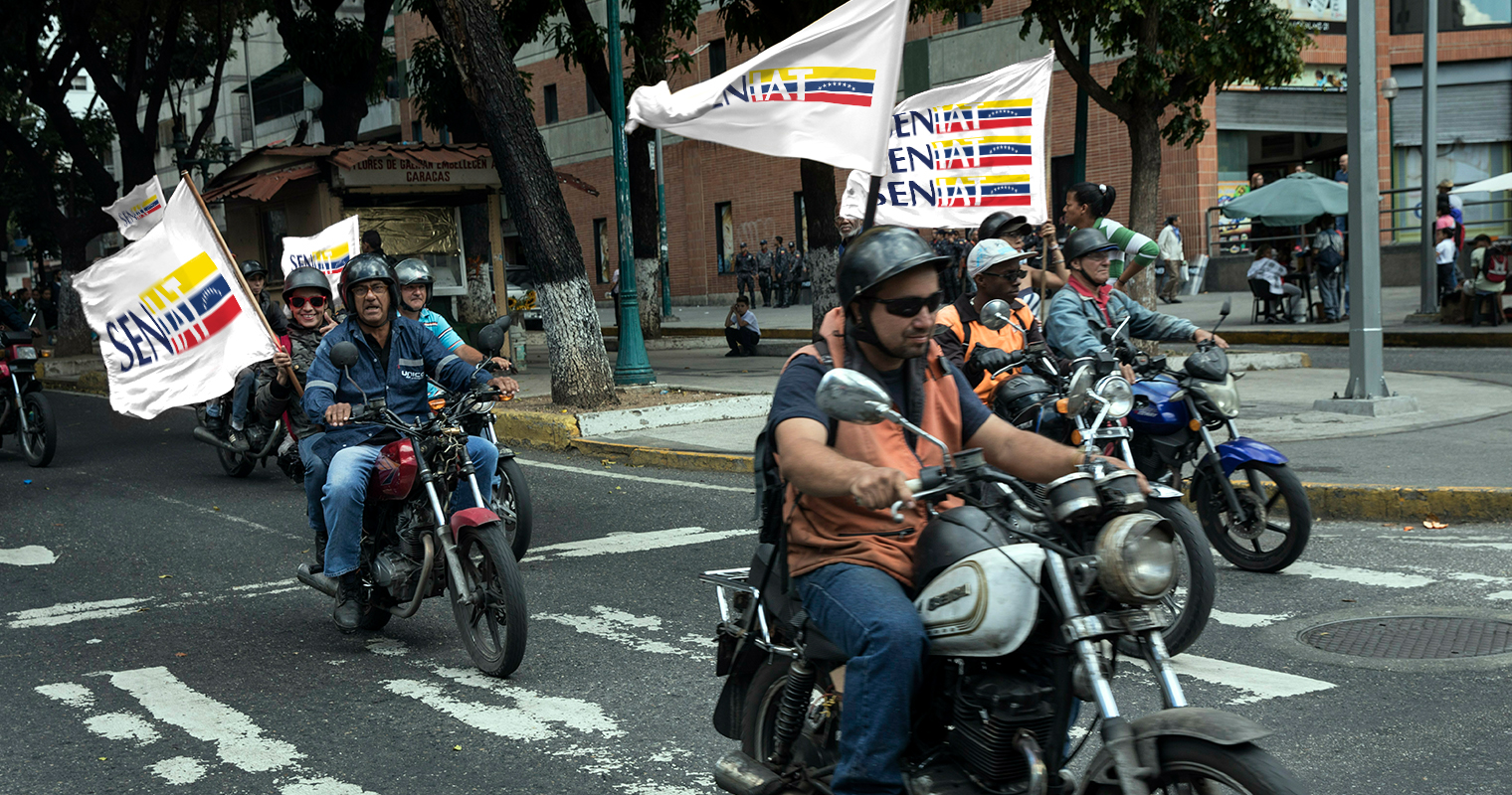 SENIAT estrena colectivo para cobrar nuevo impuesto al uso de dólares