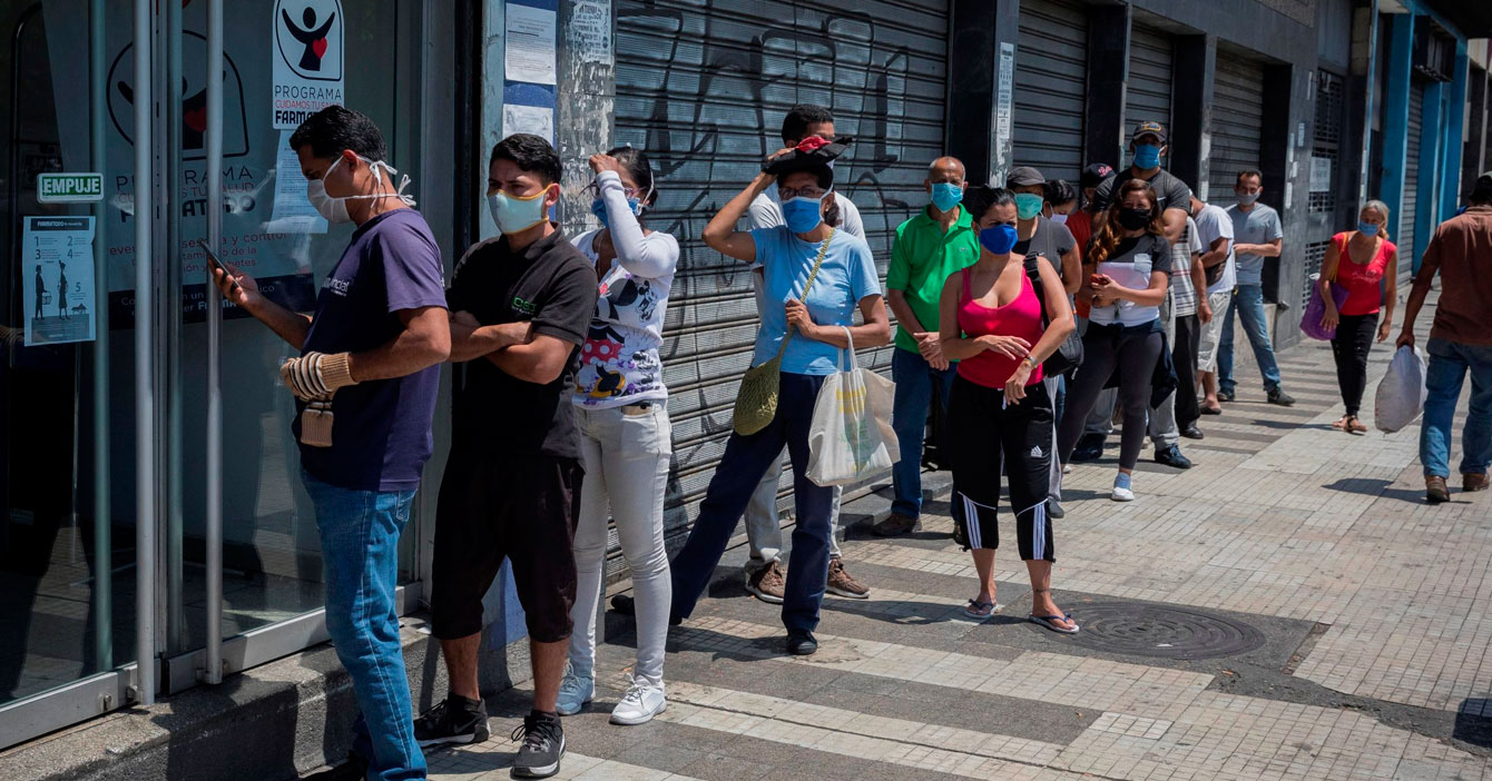 Descubren que "Nueva normalidad de Venezuela" significa ponerle una mascarilla a la vieja normalidad de Venezuela