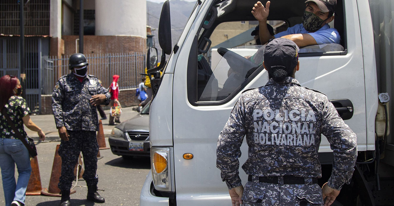 El Chigüire Bipolar felicita a los policías en su día