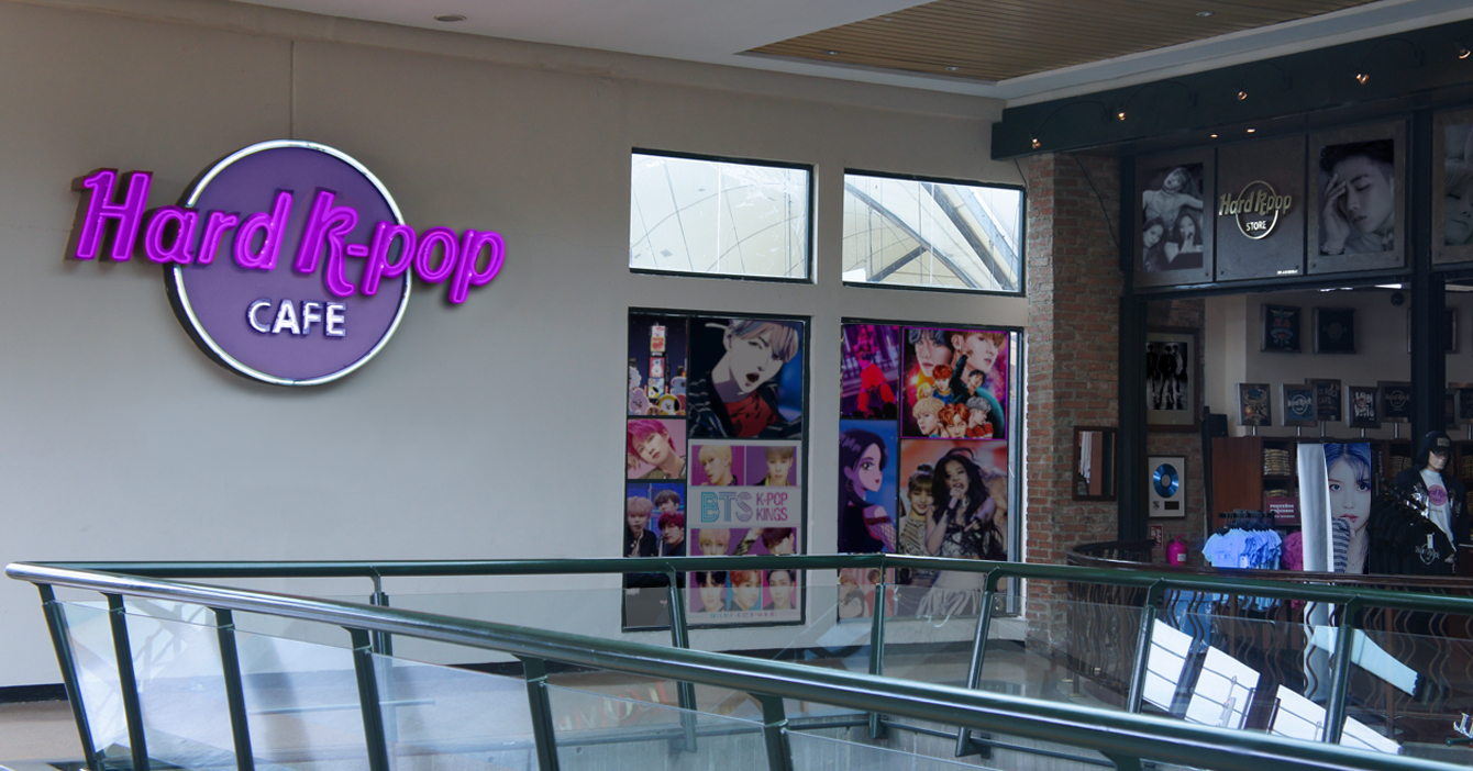 Hard Rock Café se cambia el nombre a Hard KPop Café