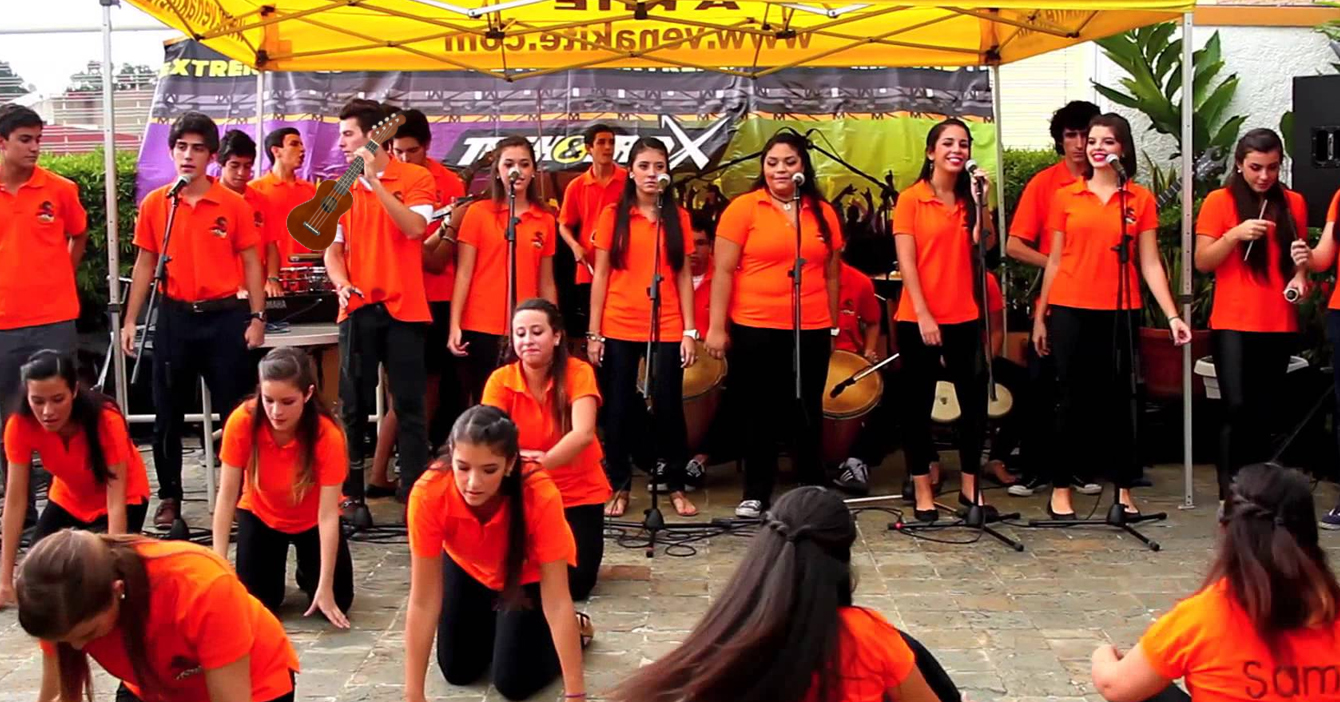 Gaitero indignado por uso del ukelele en  intercolegial de gaitas