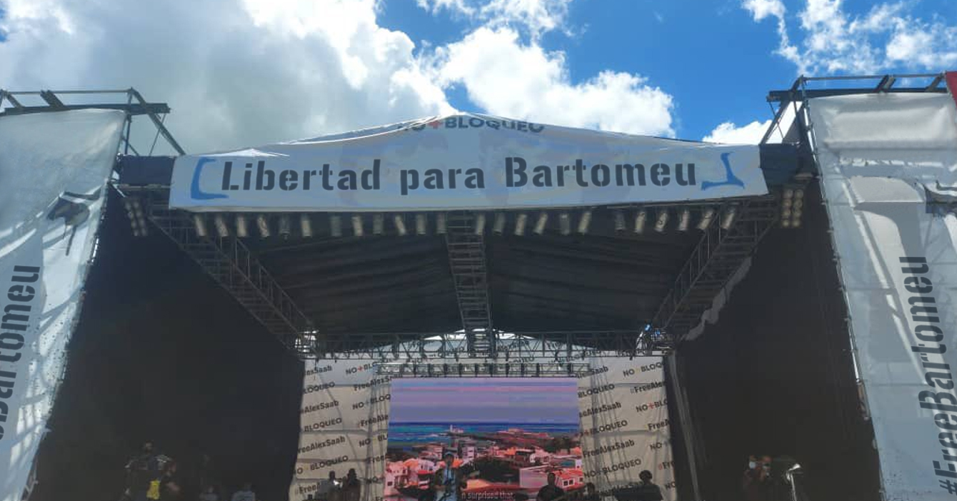 Luego de ser detenido, gobierno organiza concierto #FreeBartomeu