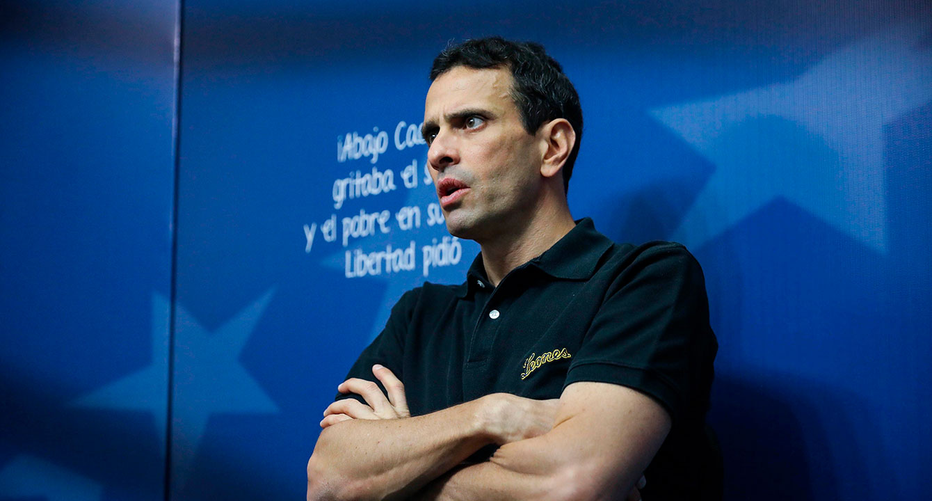 Gobierno habilita a Capriles porque ya qué tanto