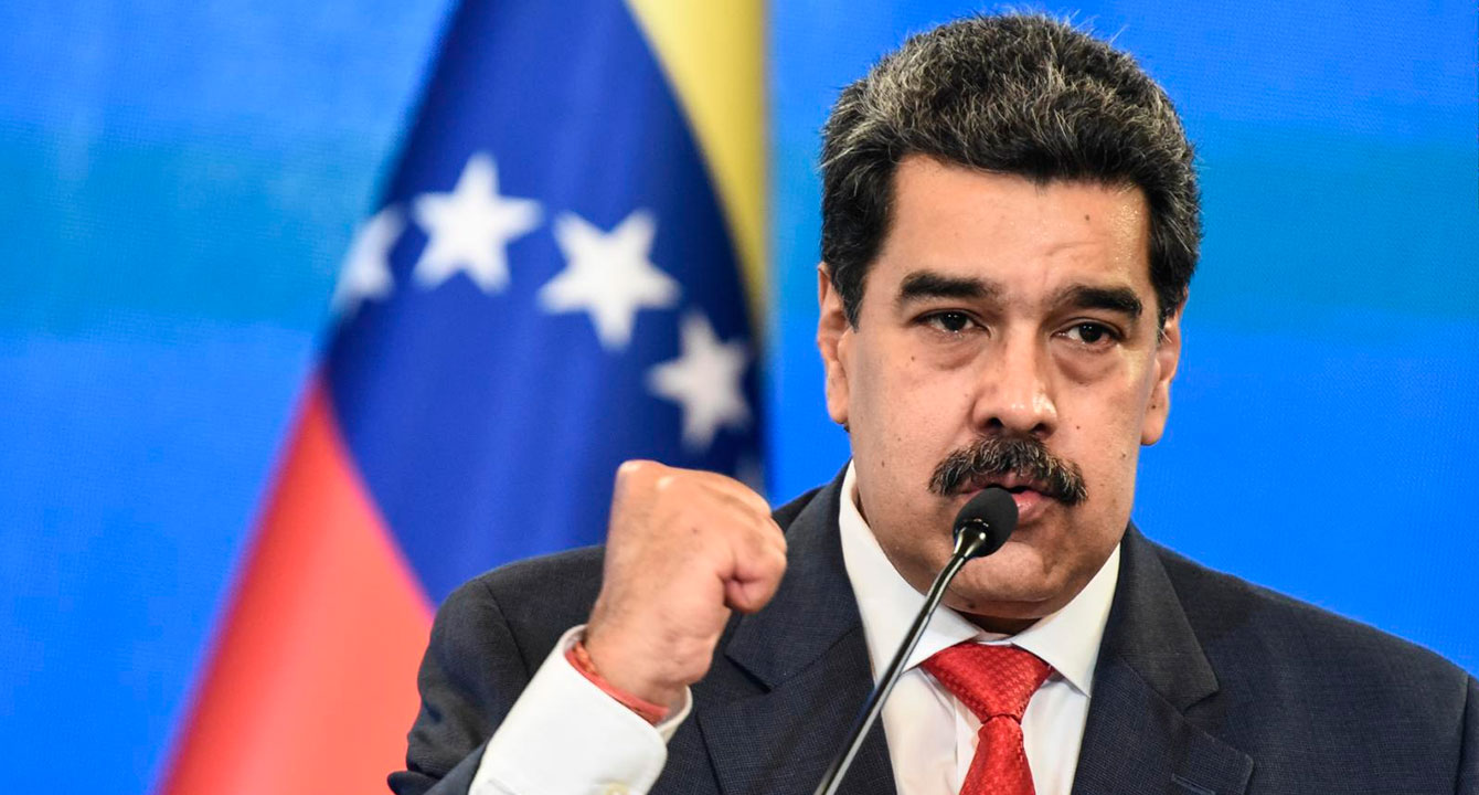 "¿Quién fue el idiota que regalaba todos los servicios públicos?", pregunta Maduro en cadena nacional