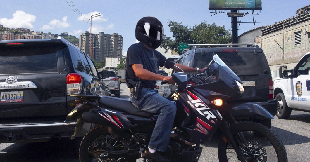 Escolta tranca autopista para que jefe no pierda cita con stripper