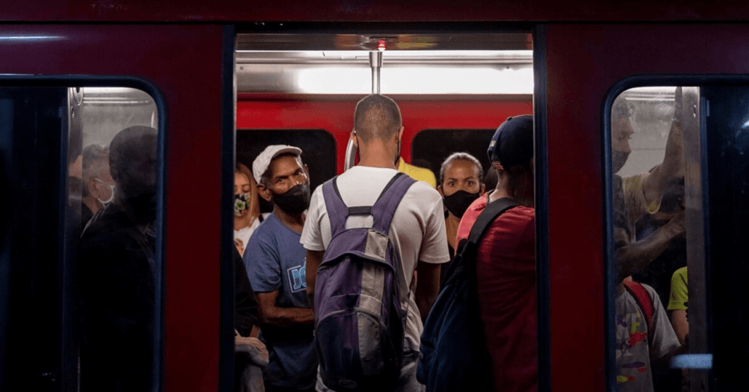 Para cuidar su salud, el COVID decide no usar Metro de Caracas