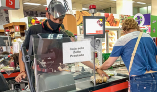 Supermercado abre caja de “Zelle prestado” para agilizar las filas