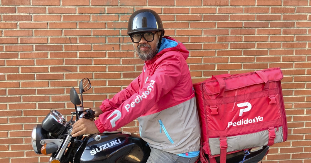 TOP: Entregas más raras que ha hecho este delivery de PedidosYa en San Valentín