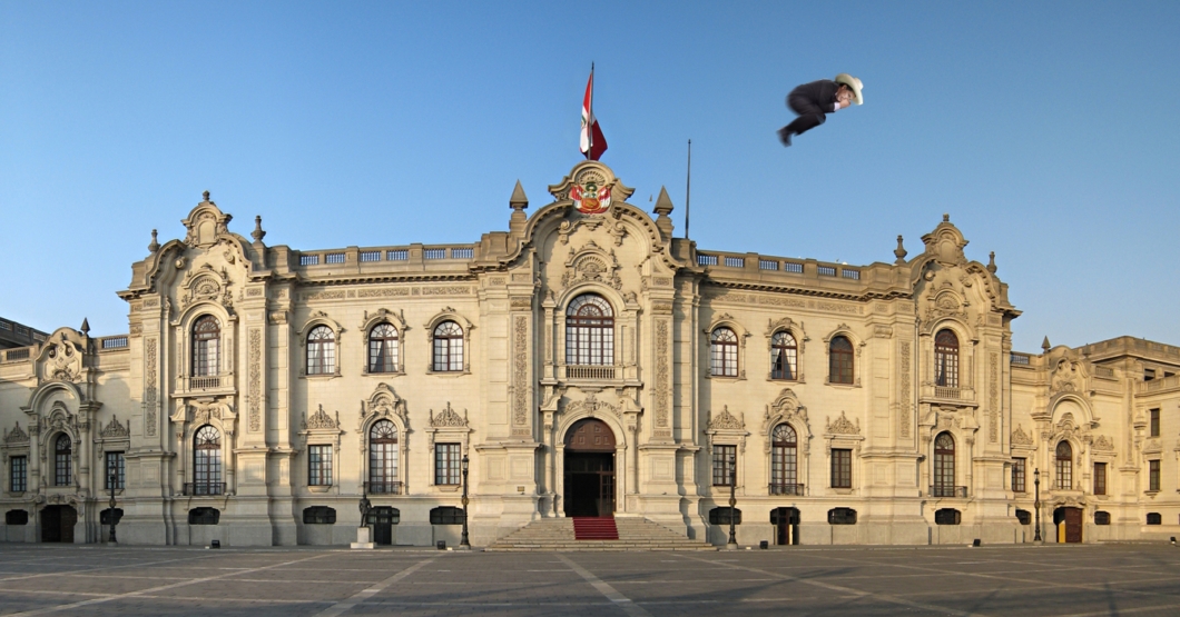 Congreso de Perú aprueba instalación de catapulta en la silla presidencial