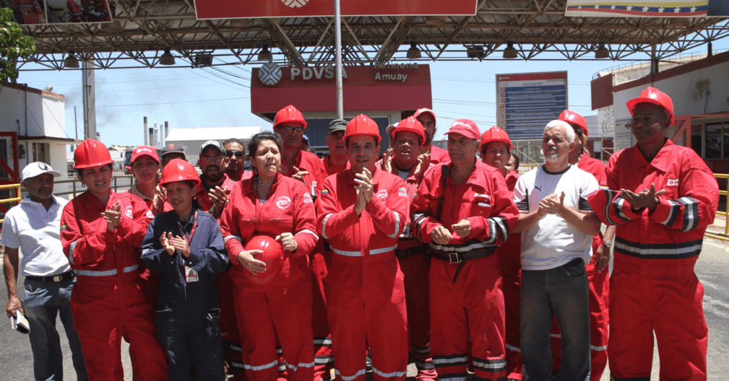 Barril de petróleo en $130 provoca alza de cuñados trabajando en PDVSA