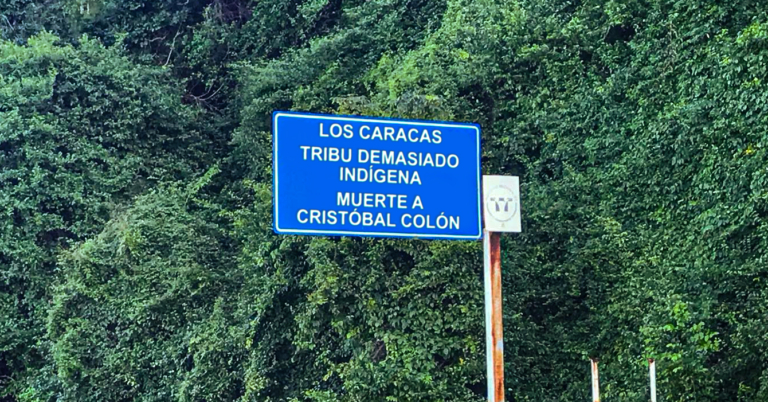 Gobierno celebra cumpleaños de Caracas cambiándole el nombre a “Los Caracas Tribu demasiado indígena muerte a Cristóbal Colón”